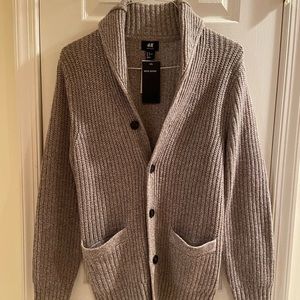 Men’s cardigan sweater ; Great piece; Just in time for fall weather